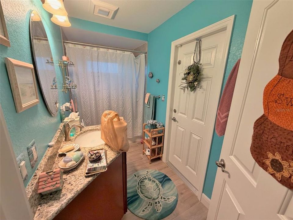En Venta: $299,900 (3 camas, 2 baños, 1648 Pies cuadrados)