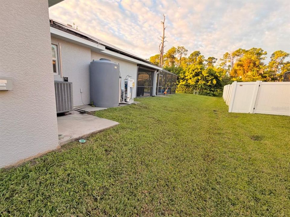 En Venta: $299,900 (3 camas, 2 baños, 1648 Pies cuadrados)