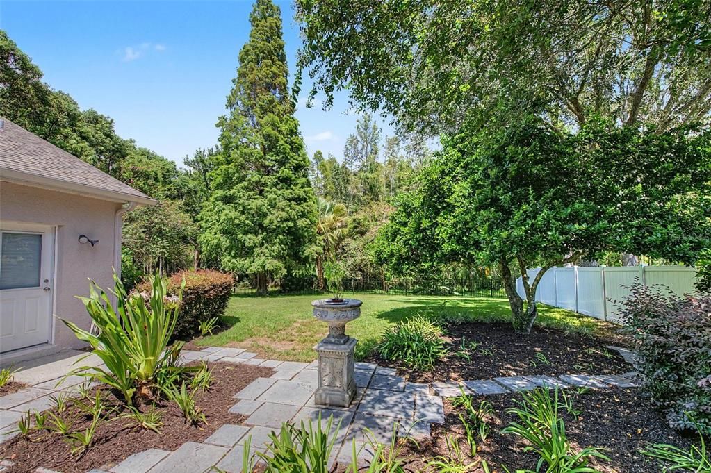 En Venta: $679,000 (4 camas, 3 baños, 2662 Pies cuadrados)