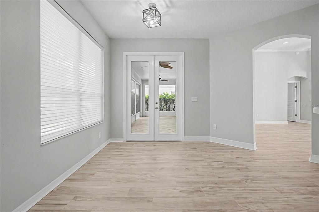 En Venta: $679,000 (4 camas, 3 baños, 2662 Pies cuadrados)
