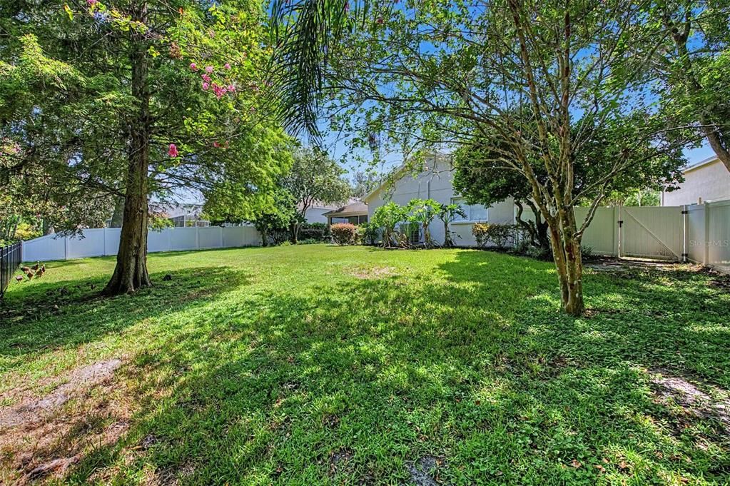 En Venta: $679,000 (4 camas, 3 baños, 2662 Pies cuadrados)