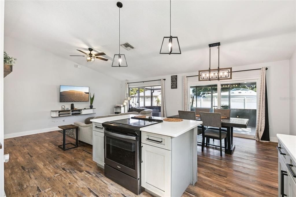 Active With Contract: $409,900 (4 beds, 2 baths, 1609 Square Feet)