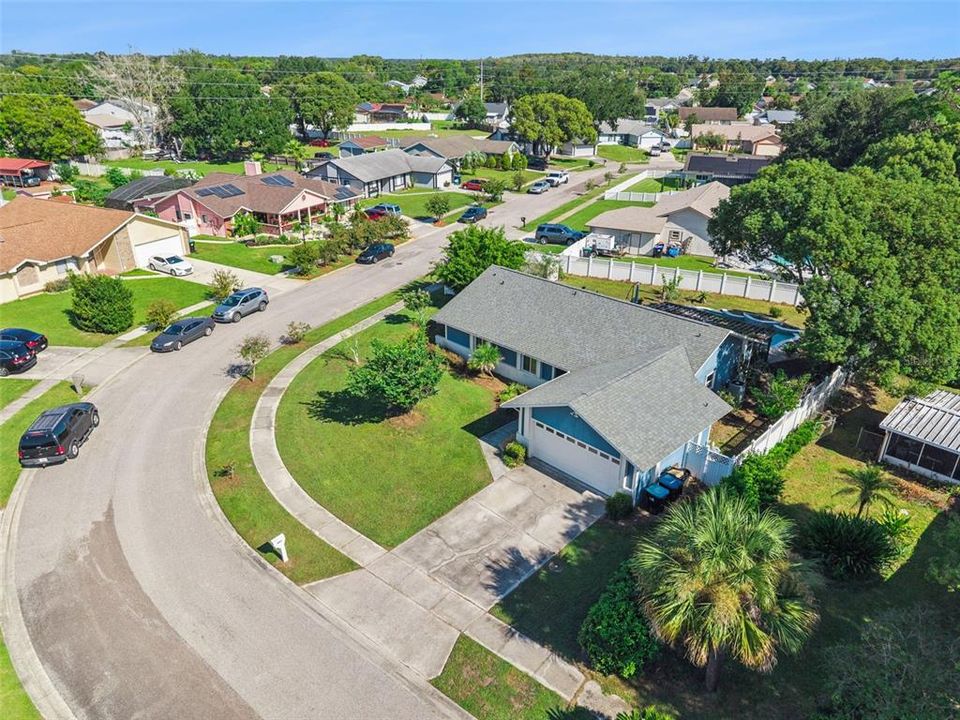 Active With Contract: $409,900 (4 beds, 2 baths, 1609 Square Feet)