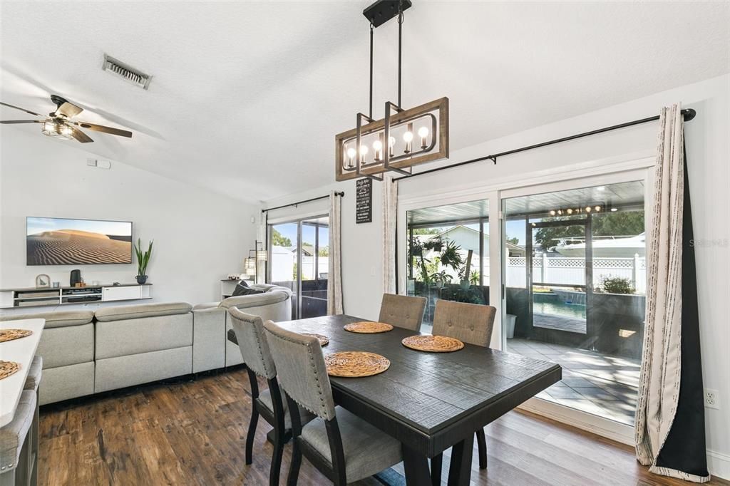 Active With Contract: $409,900 (4 beds, 2 baths, 1609 Square Feet)