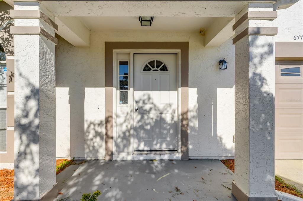 For Sale: $335,000 (3 beds, 2 baths, 1387 Square Feet)