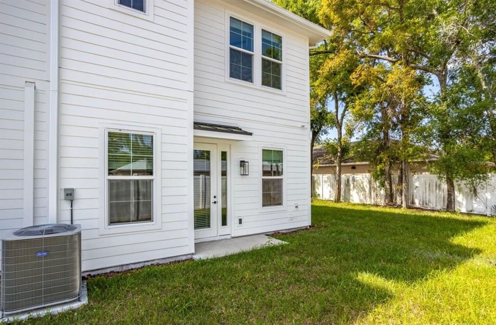 For Rent: $3,095 (3 beds, 2 baths, 1383 Square Feet)