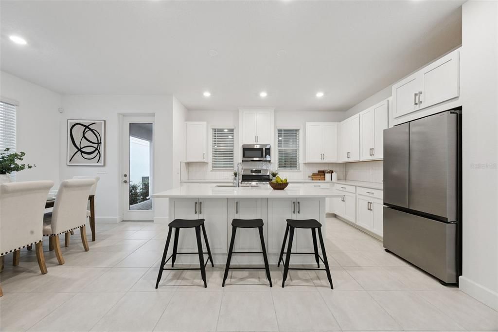 For Sale: $635,000 (4 beds, 4 baths, 2927 Square Feet)