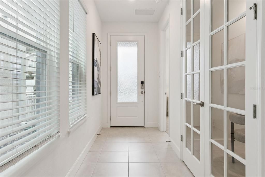 For Sale: $635,000 (4 beds, 4 baths, 2927 Square Feet)