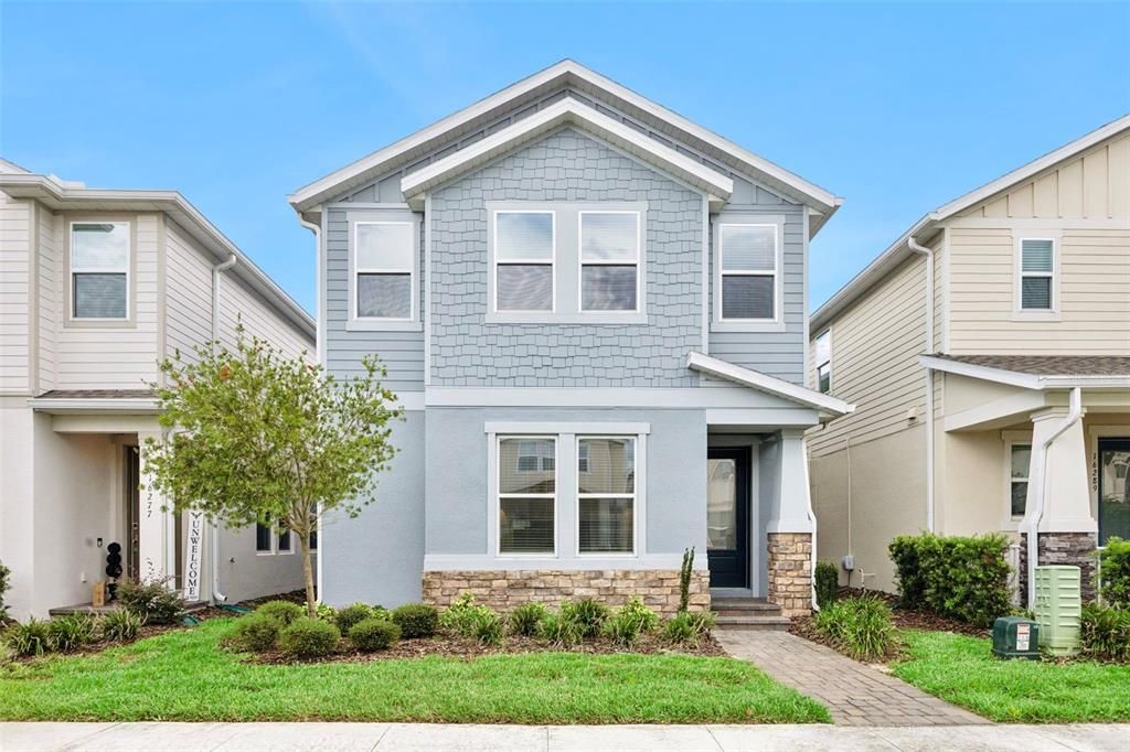 For Sale: $635,000 (4 beds, 4 baths, 2927 Square Feet)