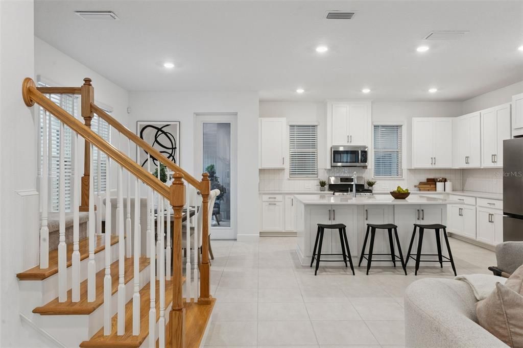 For Sale: $635,000 (4 beds, 4 baths, 2927 Square Feet)