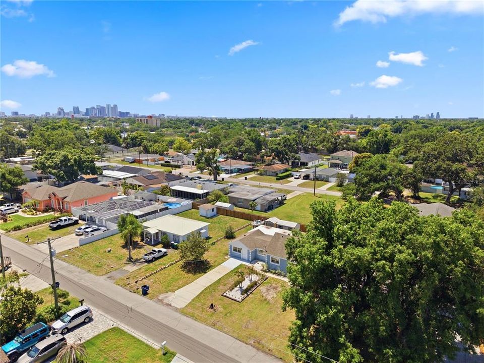 For Sale: $499,900 (4 beds, 0 baths, 2033 Square Feet)