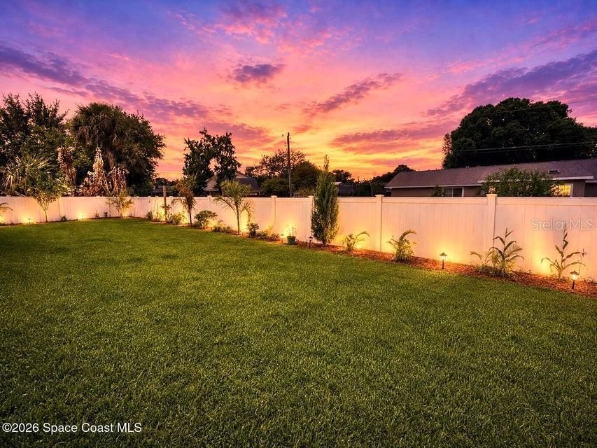 En Venta: $490,000 (3 camas, 2 baños, 1885 Pies cuadrados)