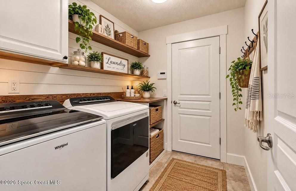 En Venta: $490,000 (3 camas, 2 baños, 1885 Pies cuadrados)