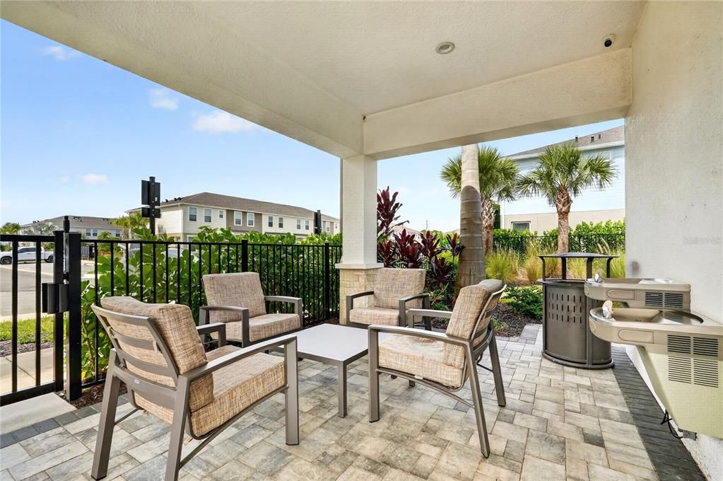 For Sale: $273,900 (2 beds, 2 baths, 1178 Square Feet)
