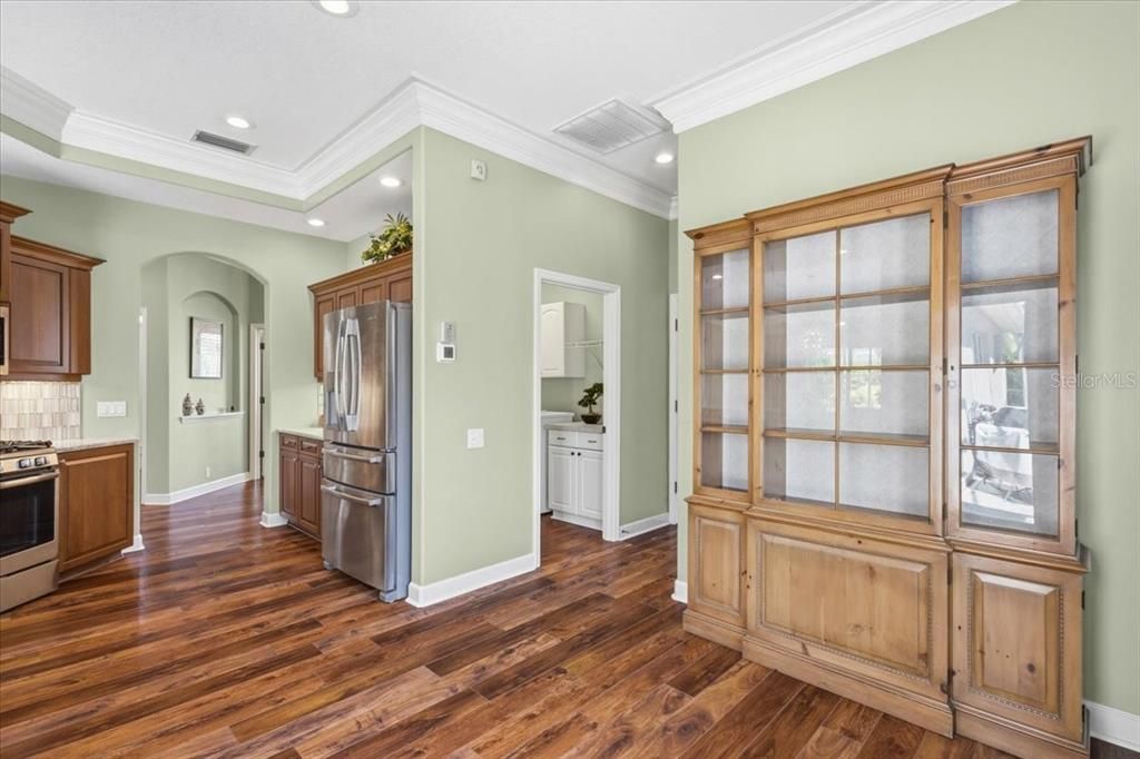 На продажу: $515,000 (2 спален, 2 ванн, 1877 Квадратных фут)