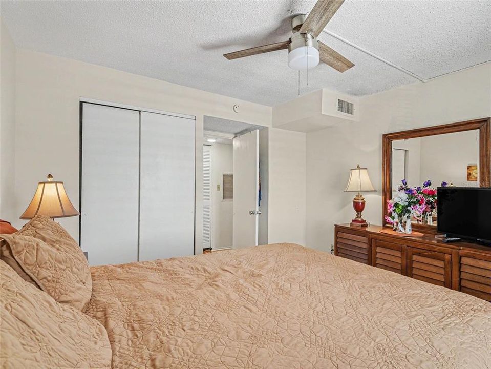 En Venta: $114,999 (2 camas, 1 baños, 960 Pies cuadrados)