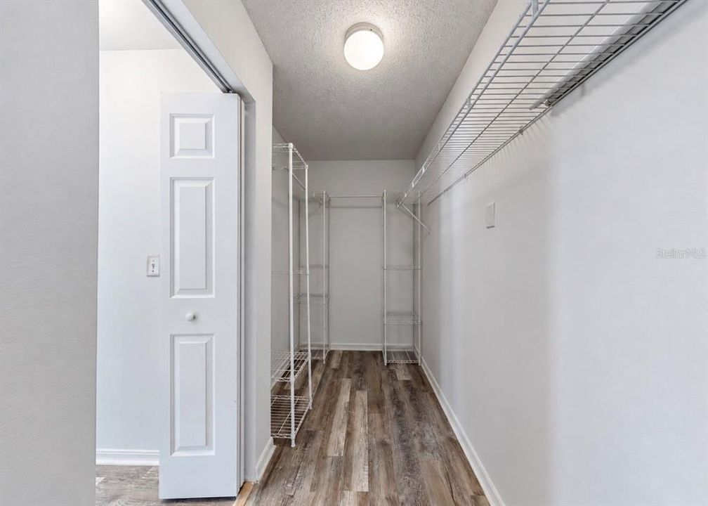 En Renta: $2,500 (5 camas, 2 baños, 2413 Pies cuadrados)