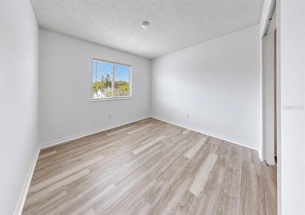 En Renta: $2,500 (5 camas, 2 baños, 2413 Pies cuadrados)