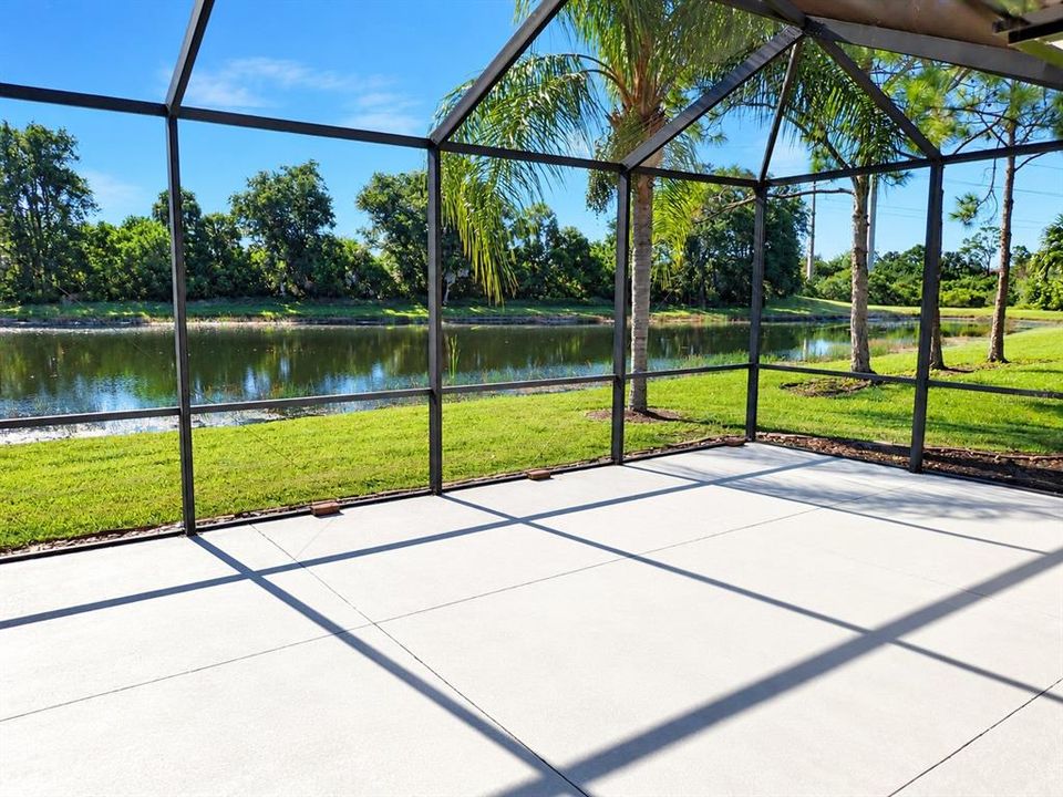 For Sale: $439,000 (2 beds, 2 baths, 1942 Square Feet)