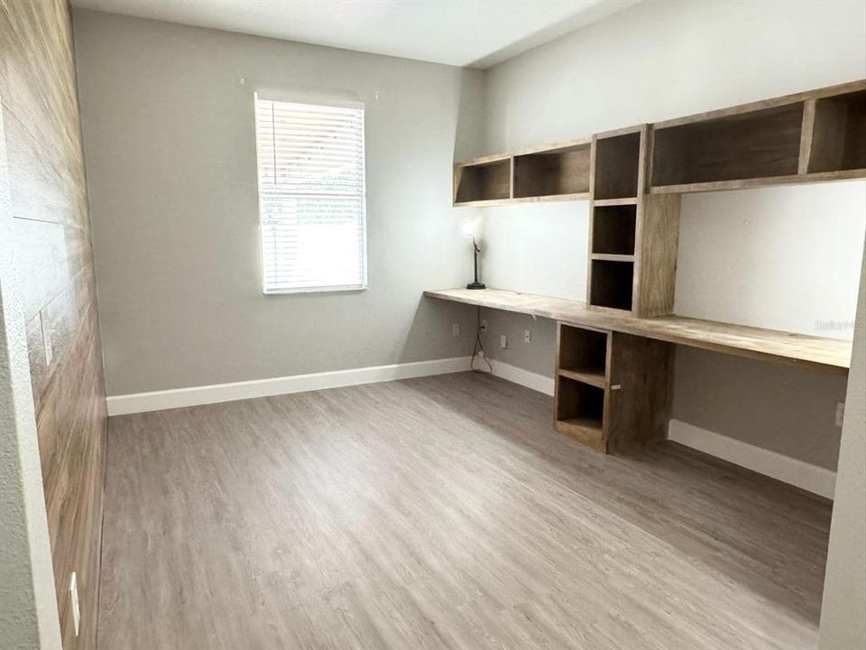 For Sale: $650,000 (3 beds, 2 baths, 2937 Square Feet)