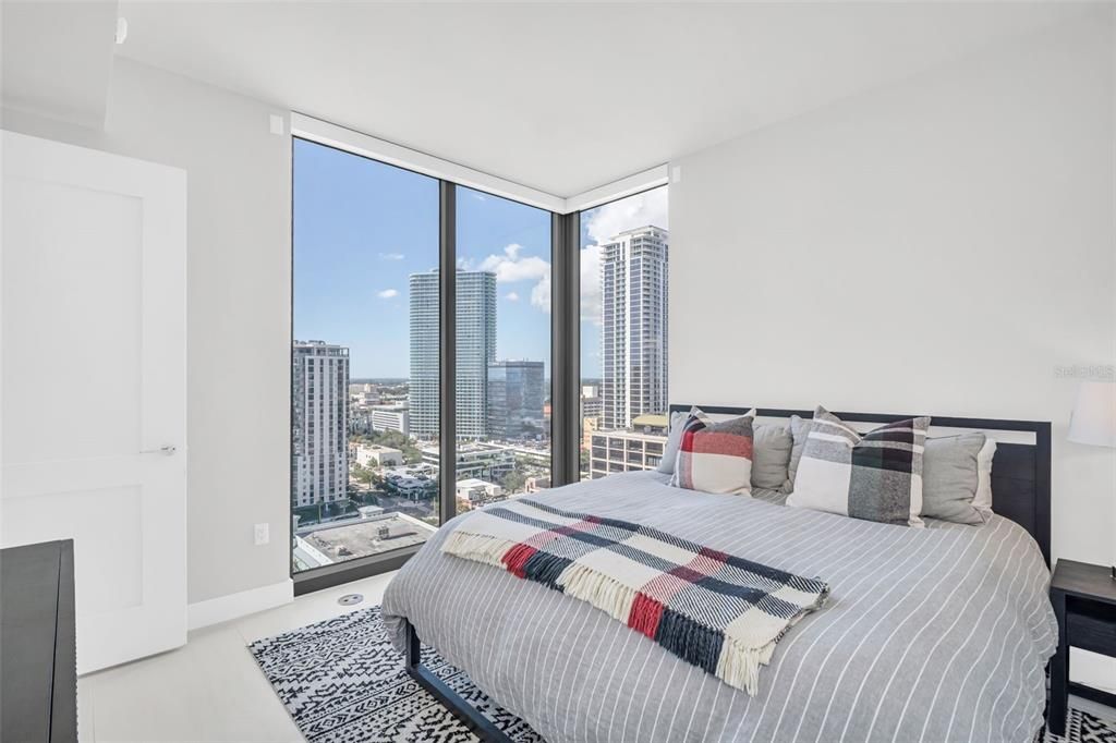 For Sale: $1,199,500 (2 beds, 2 baths, 1663 Square Feet)