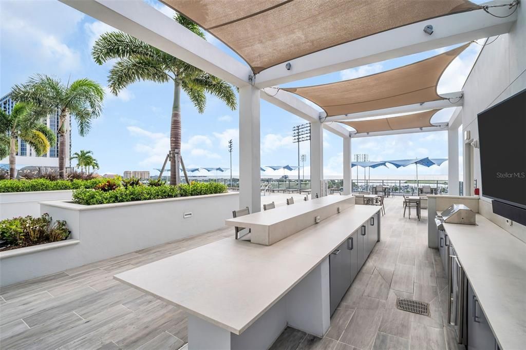For Sale: $1,199,500 (2 beds, 2 baths, 1663 Square Feet)