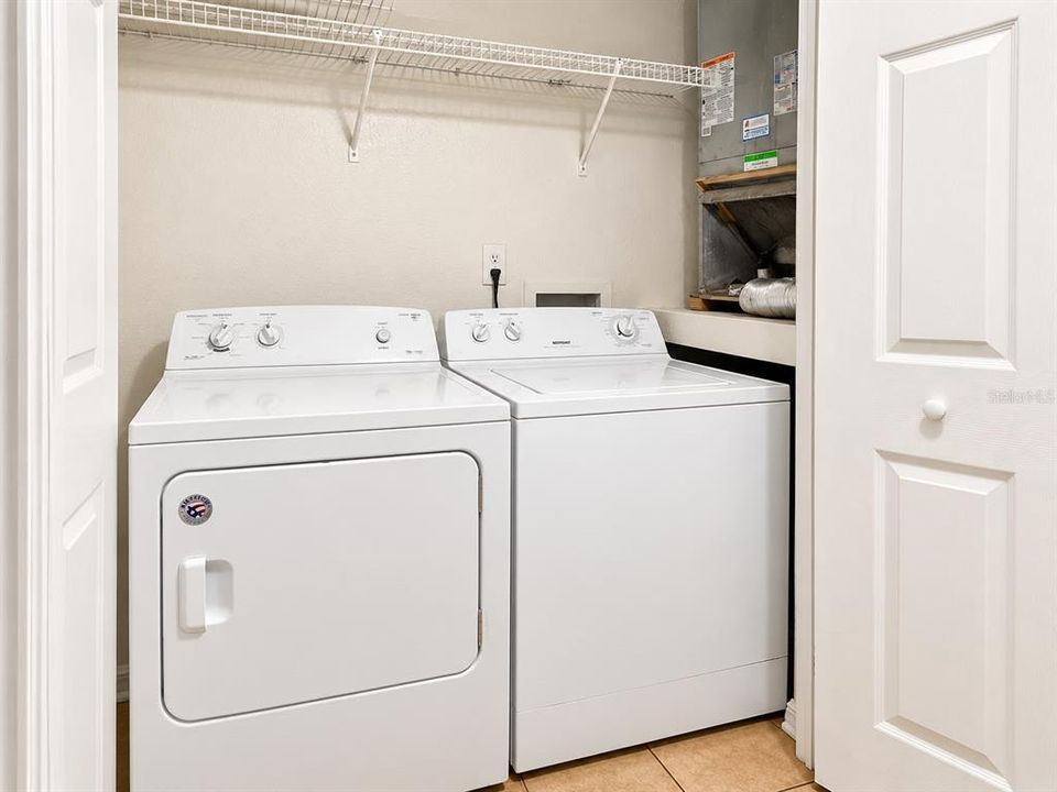 For Rent: $1,700 (2 beds, 2 baths, 1101 Square Feet)