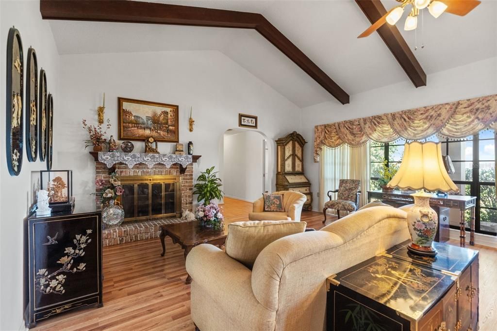 For Sale: $649,900 (5 beds, 3 baths, 3264 Square Feet)