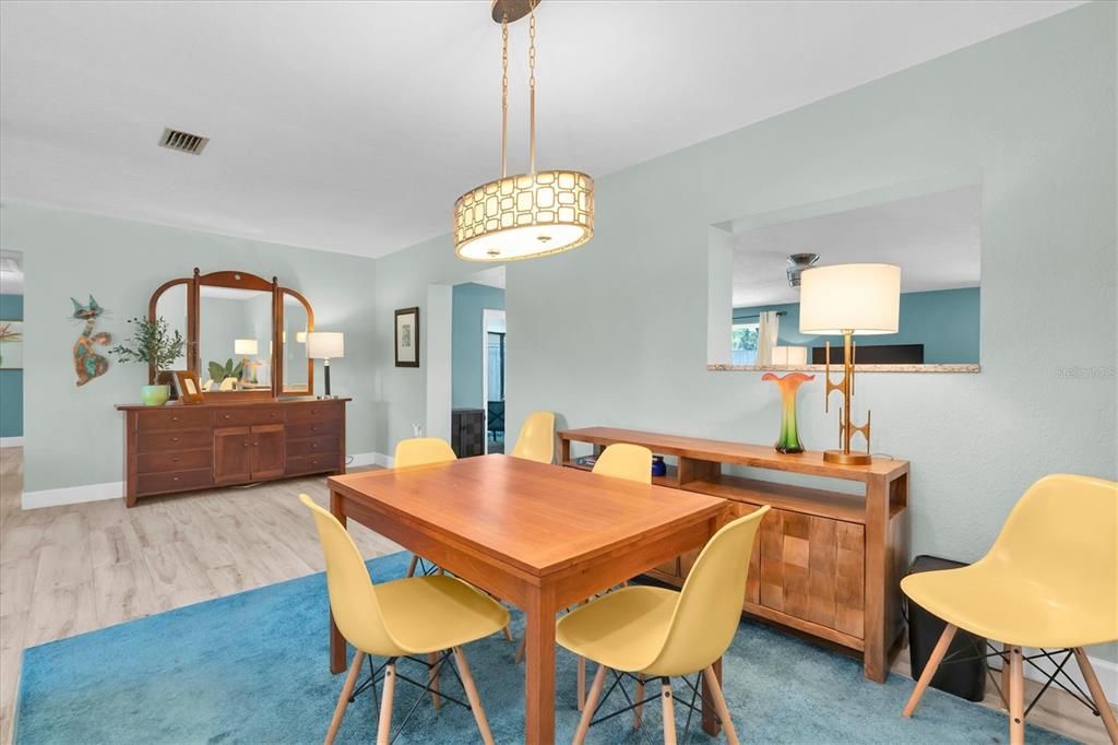 For Sale: $436,000 (3 beds, 2 baths, 1437 Square Feet)