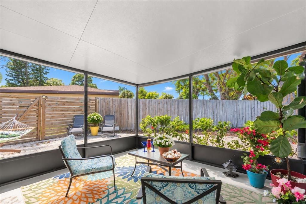 For Sale: $436,000 (3 beds, 2 baths, 1437 Square Feet)