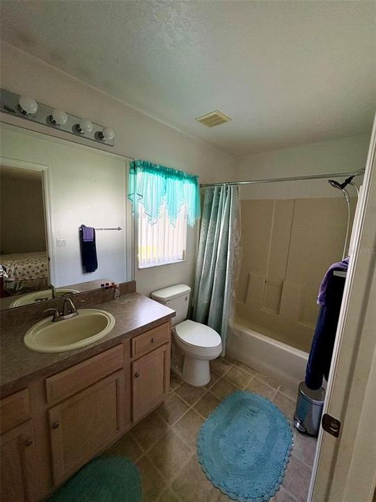 На продажу: $199,000 (3 спален, 2 ванн, 1384 Квадратных фут)