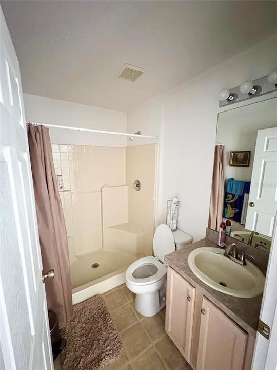 На продажу: $199,000 (3 спален, 2 ванн, 1384 Квадратных фут)