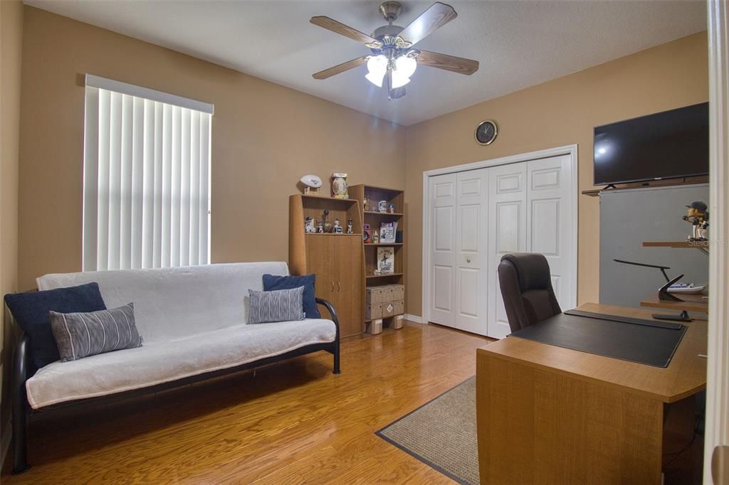 For Sale: $799,900 (4 beds, 3 baths, 2532 Square Feet)