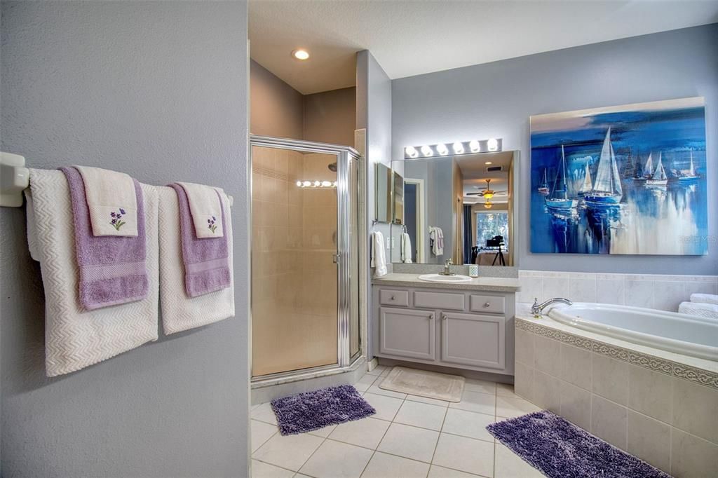 For Sale: $799,900 (4 beds, 3 baths, 2532 Square Feet)