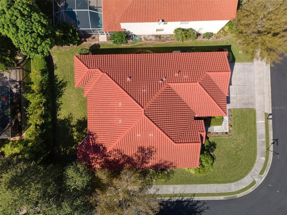 For Sale: $799,900 (4 beds, 3 baths, 2532 Square Feet)