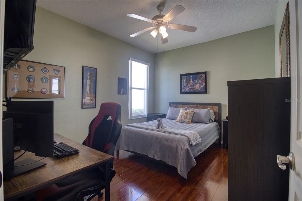 For Sale: $799,900 (4 beds, 3 baths, 2532 Square Feet)