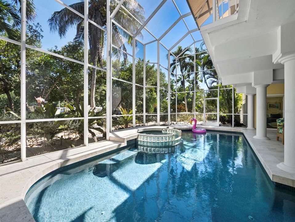En Venta: $2,499,000 (3 camas, 3 baños, 3453 Pies cuadrados)