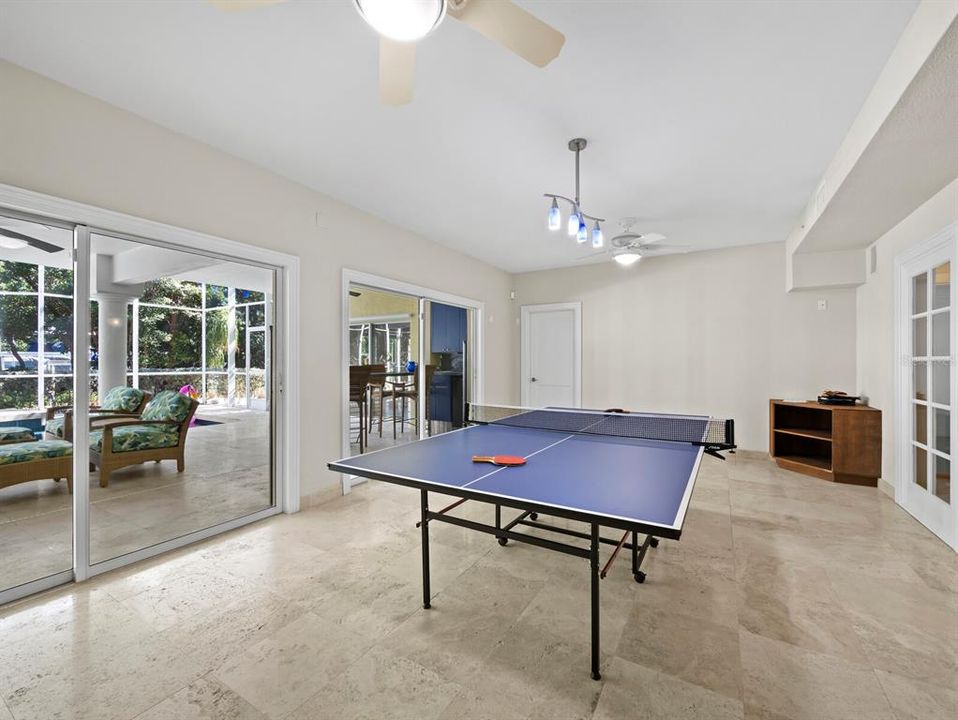 En Venta: $2,499,000 (3 camas, 3 baños, 3453 Pies cuadrados)