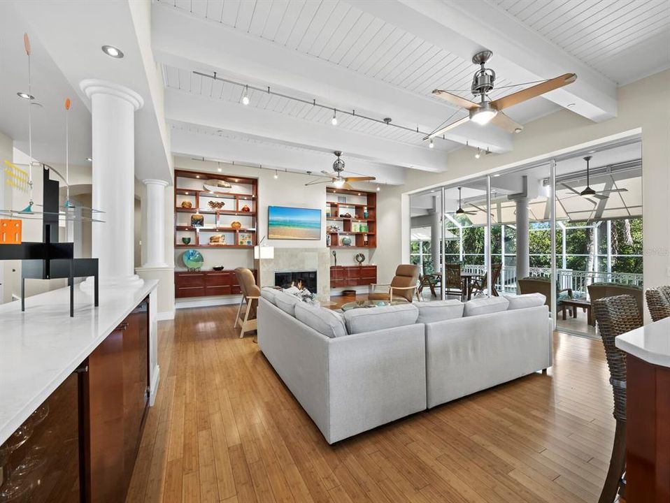 En Venta: $2,499,000 (3 camas, 3 baños, 3453 Pies cuadrados)