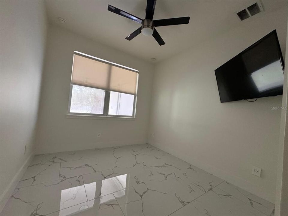 For Sale: $790,000 (5 beds, 3 baths, 3113 Square Feet)