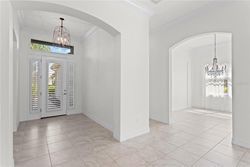 For Sale: $625,000 (2 beds, 2 baths, 1999 Square Feet)
