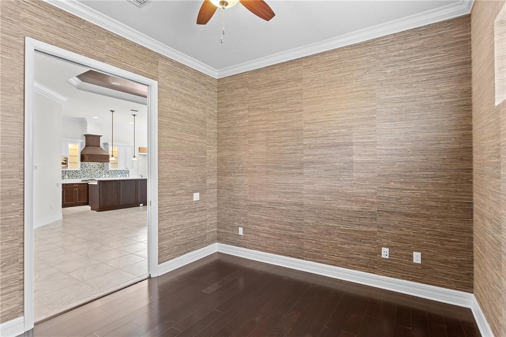 For Sale: $625,000 (2 beds, 2 baths, 1999 Square Feet)