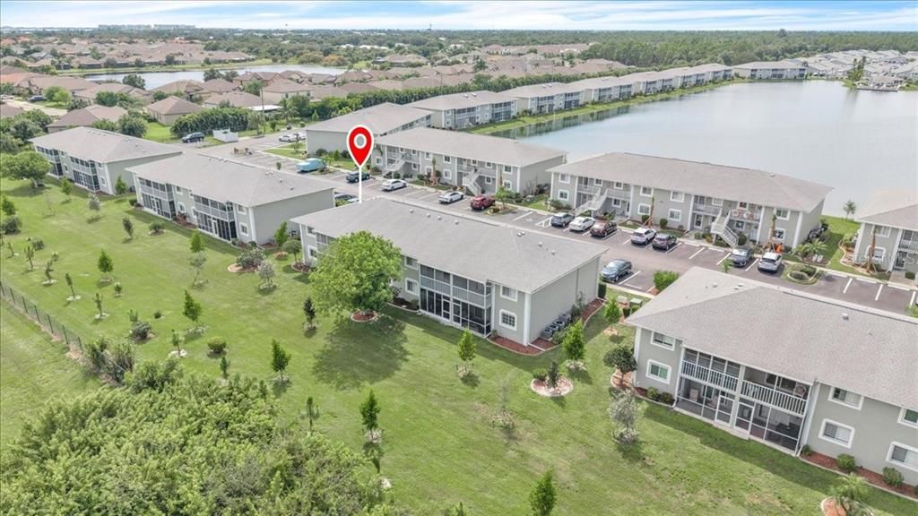 На продажу: $129,000 (2 спален, 2 ванн, 897 Квадратных фут)