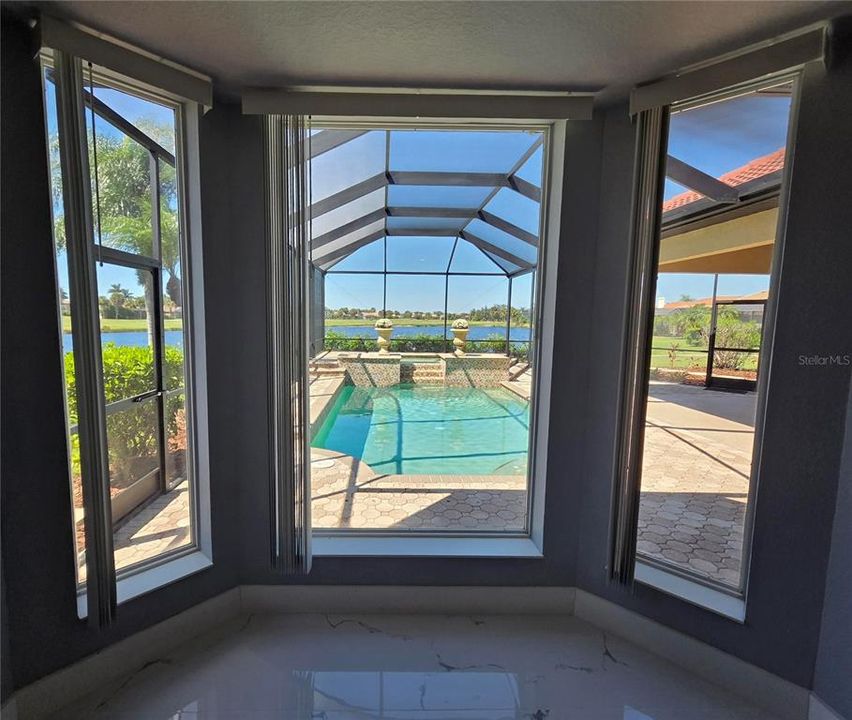 For Sale: $799,000 (4 beds, 3 baths, 2948 Square Feet)