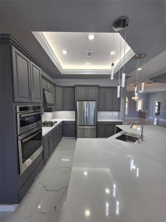 For Sale: $799,000 (4 beds, 3 baths, 2948 Square Feet)