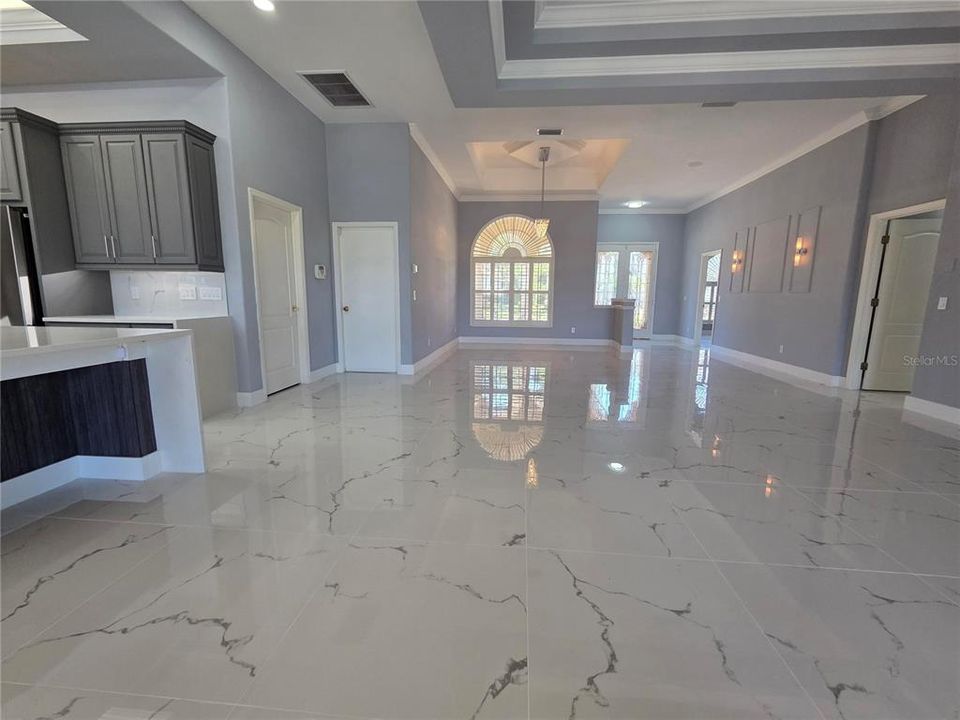 For Sale: $799,000 (4 beds, 3 baths, 2948 Square Feet)