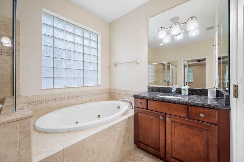 待售: $1,199,000 (4 贝兹, 3 浴室, 2882 平方英尺)