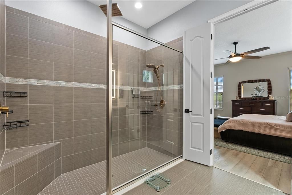 For Sale: $999,000 (4 beds, 3 baths, 3083 Square Feet)
