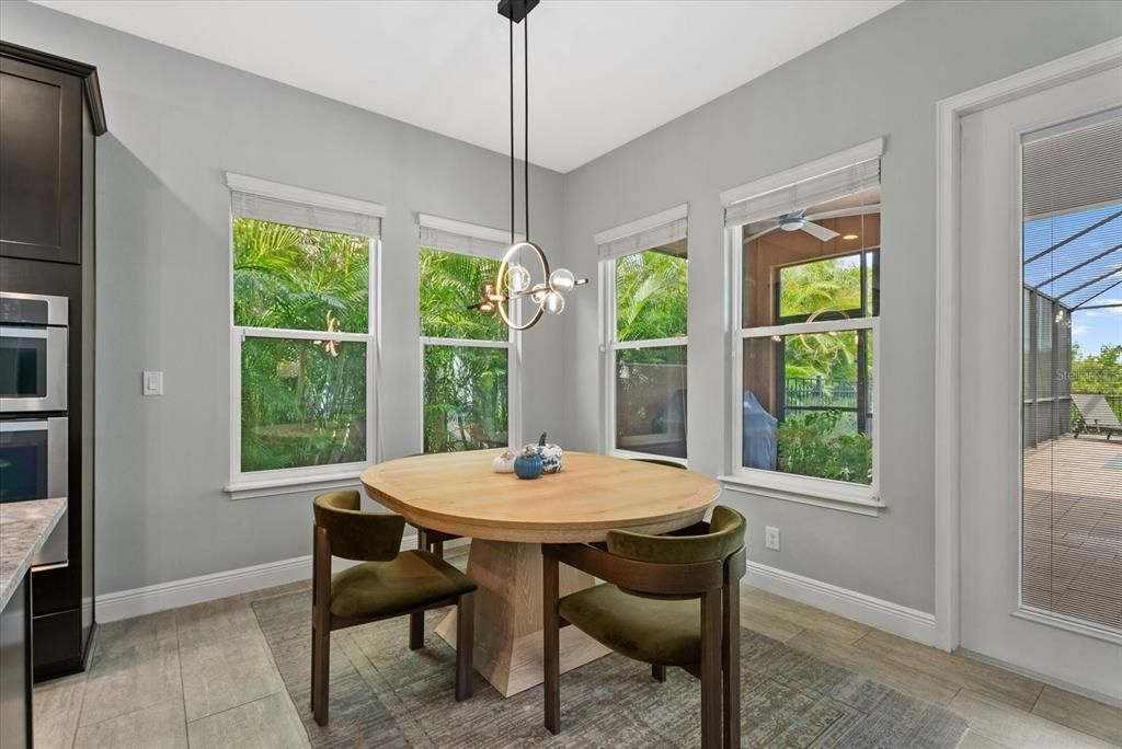 For Sale: $999,000 (4 beds, 3 baths, 3083 Square Feet)