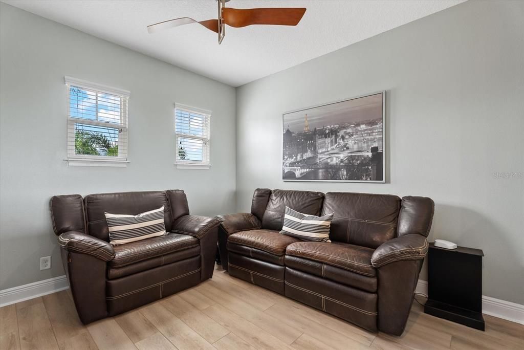 For Sale: $999,000 (4 beds, 3 baths, 3083 Square Feet)